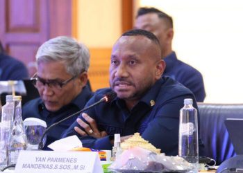 Apresiasi Layanan Imigrasi Bali, Yan Mandenas : Autogate Permudah Mobilitas Jelang Nataru