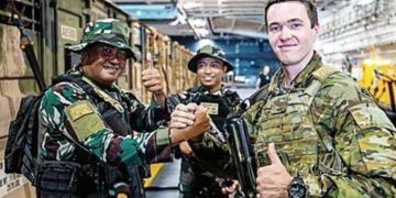 Perkuat Pertahanan, TNI dan ADF Latihan Gabungan di Banyuwangi