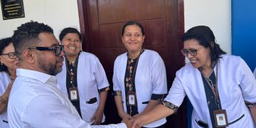 Hadir di SMP YPK 2 Manokwari, Filep Soroti PIP, Kesejahteraan Guru Honorer Hingga Kualitas MBG