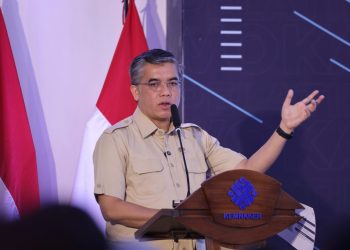 Menaker Yassierli Ajak Peserta Pelatihan Vokasi Bangun Portofolio untuk Masuk Dunia Kerja