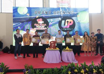Wali Kota dan Wakil Wali Kota Bekasi Resmikan UP Padel, Dorong Investasi dan Pertumbuhan Ekonomi Daerah